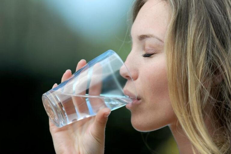 Lire la suite à propos de l’article <strong>L’importance de l’hydratation</strong>
